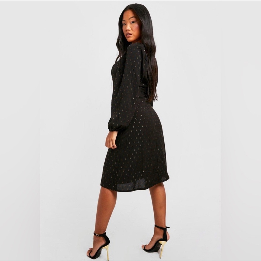 Boohoo Petite Metallic Black and Gold Donny Puff Sleeve Midi Dress NWT - 8 - Picture 3 of 13